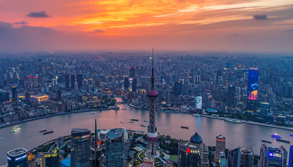 兩會(huì)代表熱議信創(chuàng)“現(xiàn)象級(jí)新藍(lán)海” 宇信科技積極助力金融科技國(guó)產(chǎn)自主化
